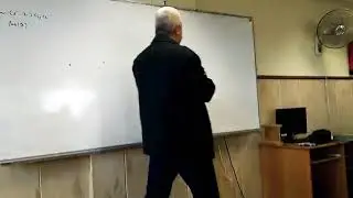 إفراد هرم رباعي قائم