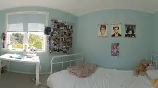 Violet room
