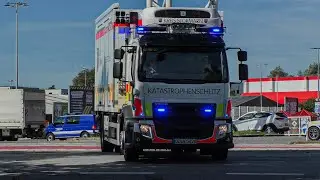 [Zugungl&uuml;ck mit MANV] Einsatzfahrten Feuerwehr, Rettungsdienst, LZG, TEL, THW und SEG Kreis Stormarn