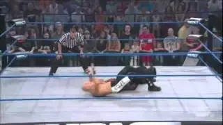 Rob Van Dam - Step-Over Spinning Wheel Kick