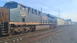 CSX M332 Horn show And CSX M688 