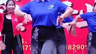 《火辣辣》集体舞