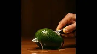 🥑🔪 The smoothest avocado slice you&rsquo;ll ever see&hellip; Oddly satisfying, calming, and pure ASMR.#shorts