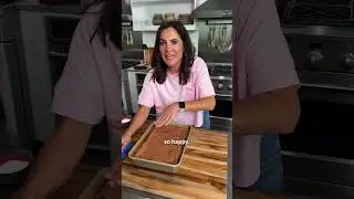 How to Make Chocolate Gooey Butter Cake