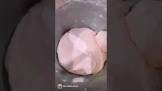 The wiggle test creates a visual of how your macaron batter will settle once piped/trays are tapped!