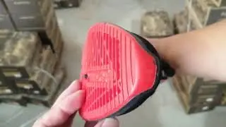 2022 new business idea of import shoes from China?