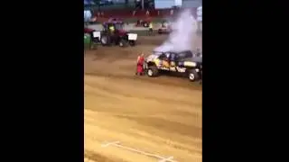 Van Haisley splits the block in Rock Hard Ram