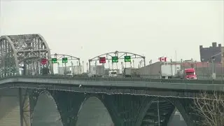 Canada to drop all COVID-19-related entry restrictions effective October 1
