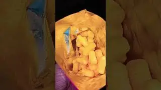 Naya Swaad ke Saath HUADH 😛🤤🤤Mini puff Jewellery Toy Inside#ytshorts