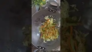 #nudelas#chomin testy and yumii #likeforlikes #conment 