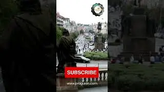 ukrainian tourist out of war enjoys photo tour #praguianwalkingtour #shorts