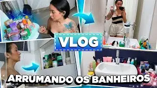 ARRUMANDO OS PRODUTOS NOS BANHEIROS DA CASA NOVA - vlog