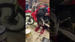 THESE NEW REEDS AND FRESH NEW SUNOCO RACE FUEL WOKE MY CR250R UP!!! READY FOR RACE SEASON!!!