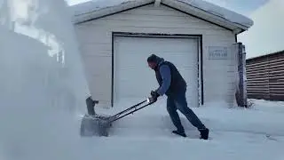 Top 5 Best Snow Blowers for Heavy Snow &ndash; Affordable and Powerful Choices