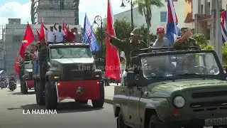 Cubanos celebran una fecha histórica de su revolución, con preocupaciones por Venezuela y por su pro