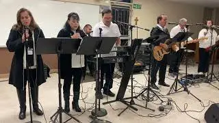 El Espíritu de Dios Esta en este Lugar - Misioneros de Jesús