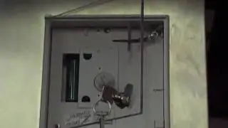 Changing chart on a Temperature Recorder