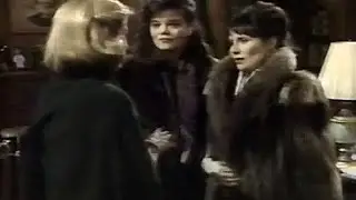 106 Woman in fur coat in SEARCH FOR TOMORROW