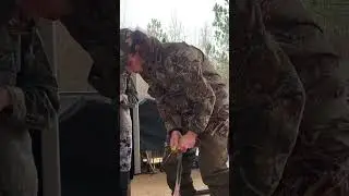 How to skin a squirrel super fast super easy