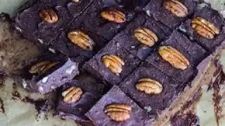 The Healthiest Keto Pecan Fudge | High-fat & Low-Carb