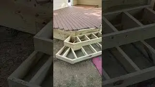 steps on the Corner. #deck #steps