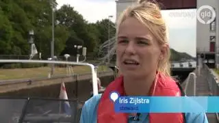 Onkundige pleziervaarders krijgen hulp bij Gelderse sluizen