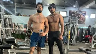 &ldquo;Unleashing the beast mode in the gym! 🔥💪 #SweatItOut #FitnessVibes&rdquo;