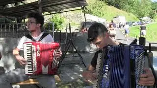 SE  BATTE  U  GRAN   FISARMONICHE della VAL  d' AVETO  