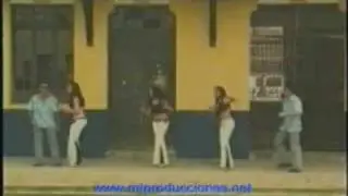Guayaba Orquesta - Casi Casi (Video Oficial)
