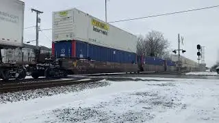 NS 1076 leads as NS 1066 NYC trails 2nd of 2, SD70ACe duo Elephant Style on NS 21G by Gypsum, OH