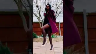 A heel #shuffle 👠 to keep me warm when it&rsquo;s cold #shuffledance #heelsdance