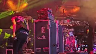 The Wild And The Young-Quiet Riot LIVE at Mohegan Sun The Wolf Den 12/12/2025