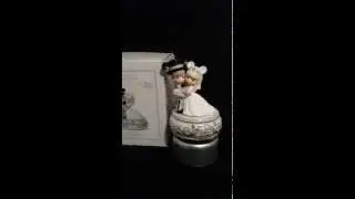 Collectenea Collectibles: Disney Precious Moments Wedding Couple Musical figurine