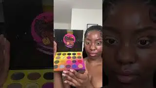 Afrogalactic Vibes with Ultra-Reflective Metallic Magic