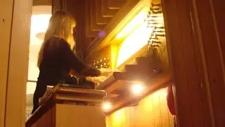The silent hymn organist 4 - pipe organ - Lone Frederiksen