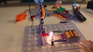 Snap Circuits 3D MEG: Mega Tower