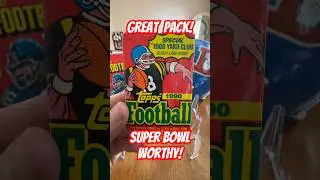 Винтажные/старые коллекционные футбольные карточки Topps 1990 года, вскрытые, с разрывом упаковки...