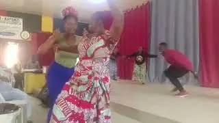 Aba babyeye babyiniye Imana mu buryo....0783051733 ushaka kubana natwe