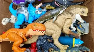 Охота на Distortus Rex, Mosasaurus, Megalodon, Triceratops, Atrociraptor и других животных.
