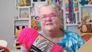 Happy Mail Monday * Yarn Haul * Tape Haul Blessing