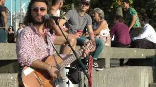 Italian Street Performer(Gap's Orchestra)
