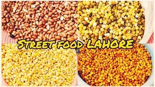 Pakistan street food LAHORE makai chane muphali peanut 🥜🥜🥜 🌽🌽🥜🥜 🧆🧆🧆🧆