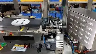 Facial mask automatic feeding machine + facial mask folding machine = Facial mask production line
