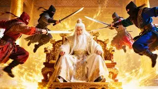 皇帝老頭被多人刺殺，小夥拼命相護，誰知皇帝竟然暴露自己的絕世武功！#好劇夢工廠 #如懿傳 #周迅