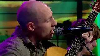 Fin Furey & Connor Furey - Foggy Dew + Tamlinn live on TG4
