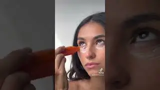 Say goodbye to dark spots this September with the Extreme Argan & Carrot Oil Spot Corrector Pen!