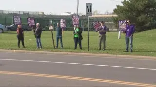 Workers rally for safer conditions at Indian River Juvenile Correctional Facility in Stark County
