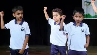 Suno Gaur Se Duniya Walo dance by Kushi Preschool 2019 - 20