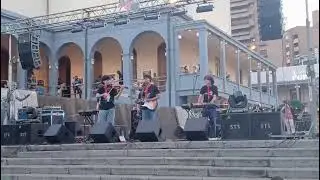 Que Vas a Hacer Tan Sola Hoy ? - Pepas bar - Pre rockeritos 2026
