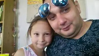 Oláh Bandi, Litke és a Tarisznya Alapítvány (for English, please turn on subtitles)